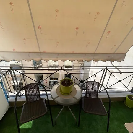 Modern Ll Apartment Volos