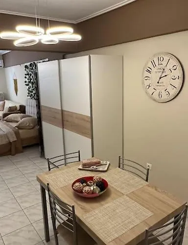 Modern Ll Apartment Volos